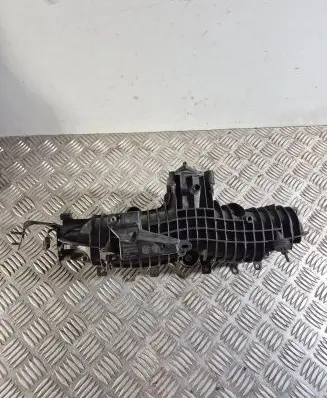 Volvo S60 Intake manifold 31441970 31669077 31478497