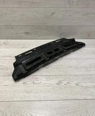 BMW 6 F12 F13 Rear bumper mounting bracket 8050387 15857711