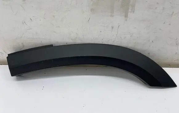 Rear door trim (molding)