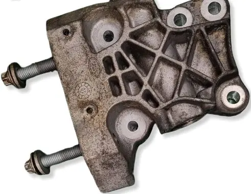 Land Rover Range Rover Velar Engine mounting bracket GJ326030AA