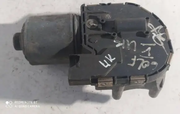 Volkswagen Golf V Wiper motor 1K2955119B