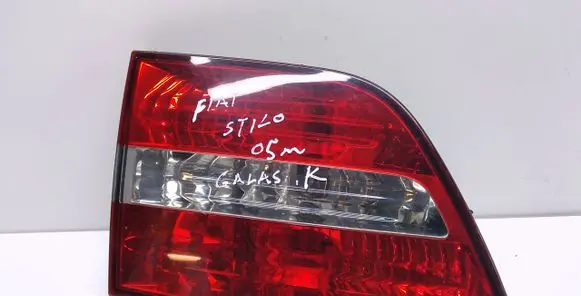 Fiat Stilo Tailgate rear/tail lights 28180102