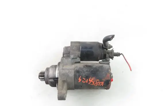 Volkswagen Polo IV 9N3 Starter motor