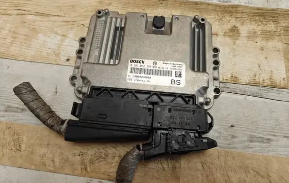 Honda FR-V Engine control unit/module 0281012250 1039S15223 37820RJLE13