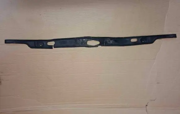 Mercedes-Benz 280 450 W116 Trunk door license plate light bar 1168980397 49011
