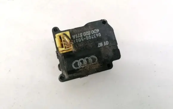 Audi A8 S8 D2 4D Air flap motor/actuator 4D0820511A 0637005001