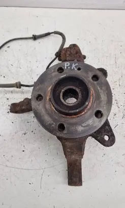 Renault Trafic II (X83) Front wheel hub