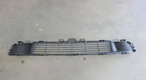 Tesla Model Y Front bumper lower grill 149375900A