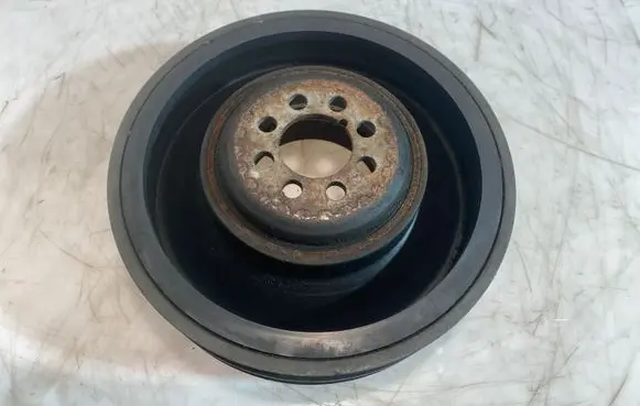 Audi A4 S4 B5 8D Crankshaft pulley 059105251M