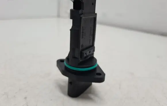 BMW 1 E81 E87 Mass air flow meter 992103C F00C2G2062