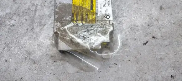 Toyota Corolla E120 E130 Airbag control unit/module 8917002390