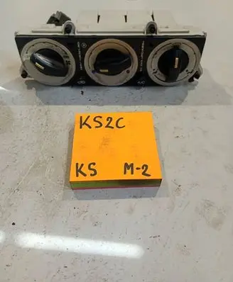 Ford Mondeo Mk III Climate control unit 1S7H18K391BD