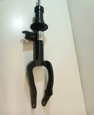 BMW 5 F10 F11 Front shock absorber with coil spring 6863664 105413