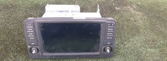 Man TGE 1gen Radio/GPS head unit trim 81281006050