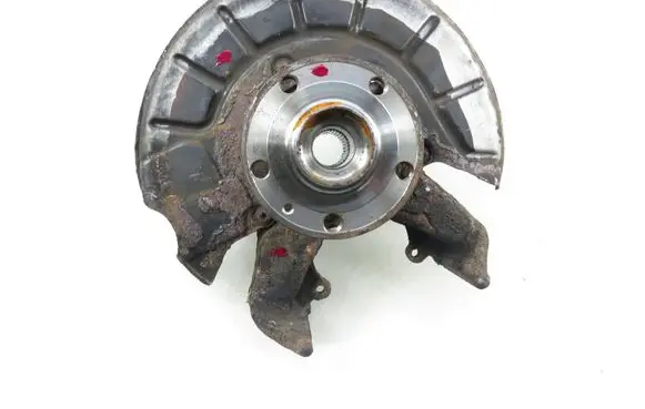 Skoda Octavia Mk2 (1Z) Front wheel hub spindle knuckle 