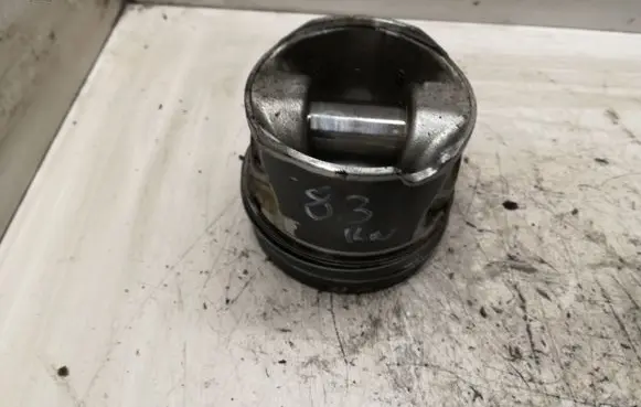Hyundai Tucson JM Piston 