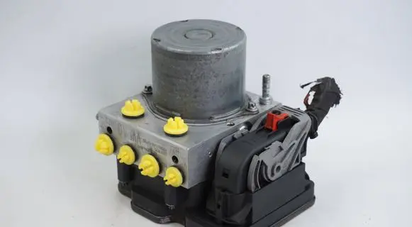 Skoda Octavia Mk3 (5E) ABS Pump 6C0614517T 6C0907379T 0265956324