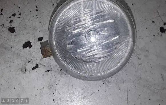 Dodge Caliber Front fog light E13102702