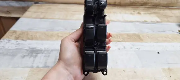 Electric window control switch
