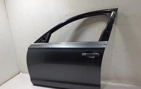 Audi A6 S6 C7 4G Front door 4G0831051