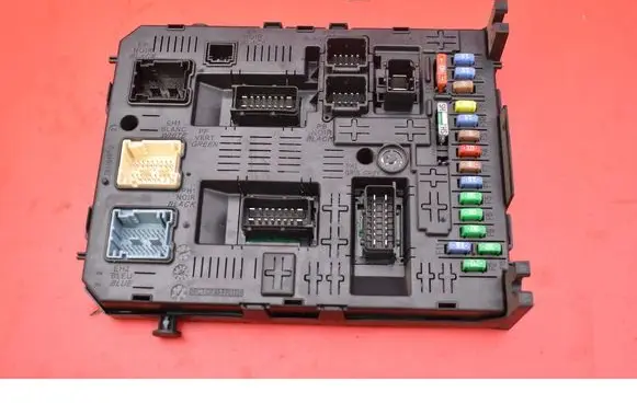 Peugeot 3008 I Fuse box set 966405908002