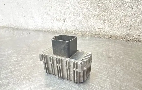 Opel Zafira A Glow plug pre-heat relay 09132691 51299008