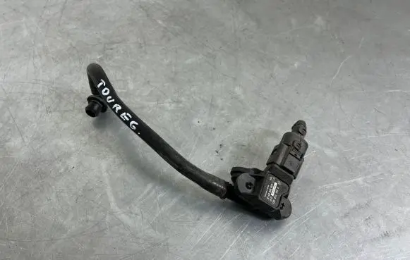 Volkswagen Touareg II Air pressure sensor 0261230081 036906051G 7P0611932AD