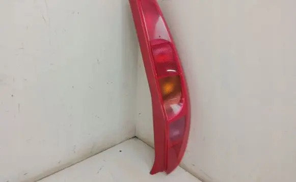 Fiat Punto (188) Rear/tail lights
