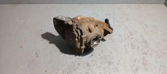 BMW 3 E90 E91 Rear differential 7529099