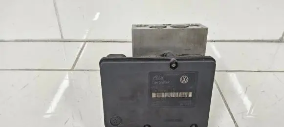 Volkswagen Transporter - Caravelle T5 ABS Pump 7H0907379J 00004496D0 10092503273