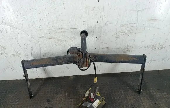Volkswagen Golf V Tow bar ZF1K0000TBOSAL