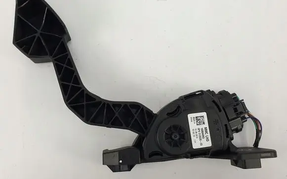 Mitsubishi Space Star Accelerator throttle pedal 1600A093