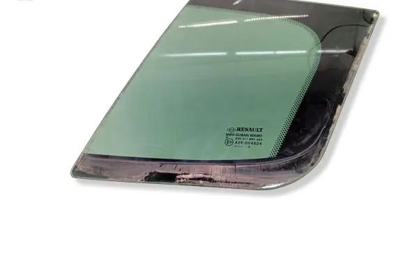 Renault Megane III Rear vent window glass AS3
