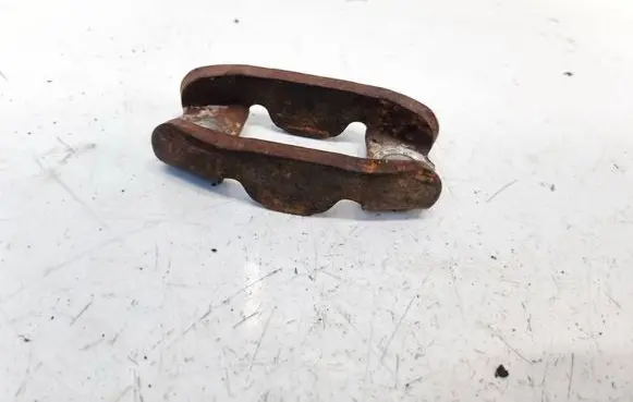 Mitsubishi ASX Fuel Injector clamp holder 