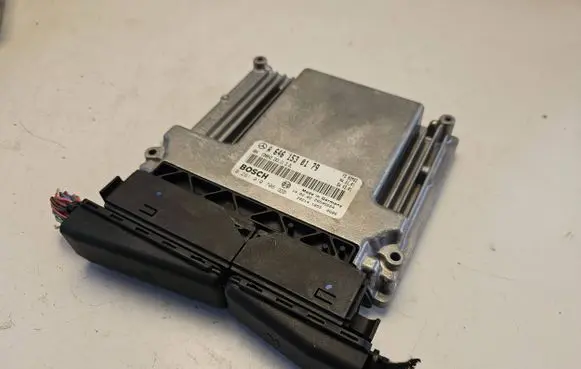 Mercedes-Benz E W211 Engine control unit/module A6461530179 0281010706 28SA5664