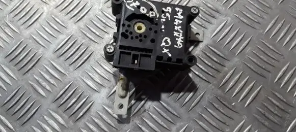Nissan Maxima Air flap motor/actuator
