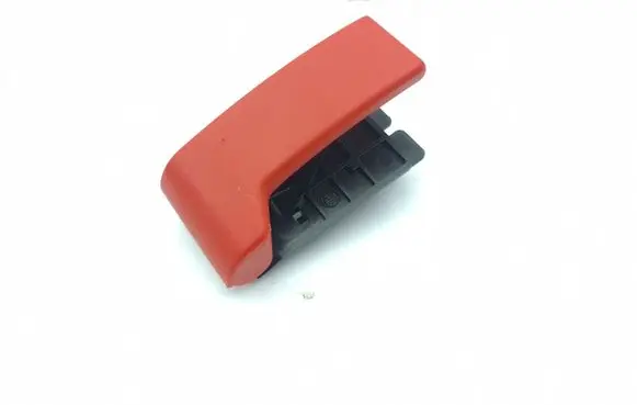 Infiniti Q30 Engine bonnet (hood) release handle