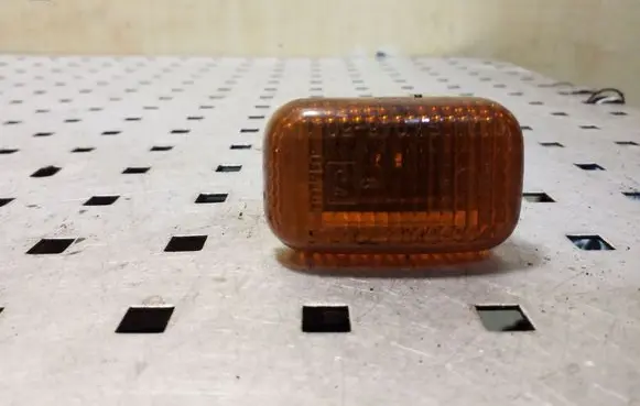 Opel Frontera B Front fender indicator light E401400