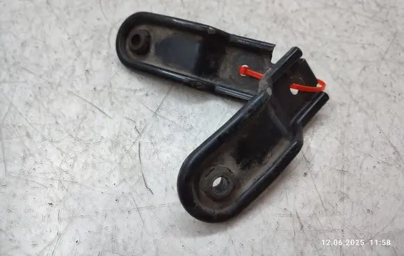 Nissan Pathfinder R51 Radiator support slam panel bracket 