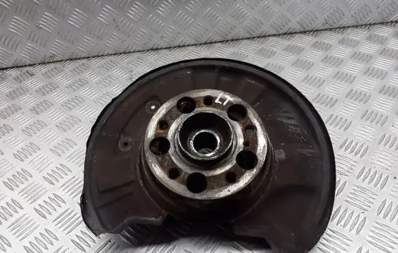 Mercedes-Benz C W204 Rear wheel bearing hub 
