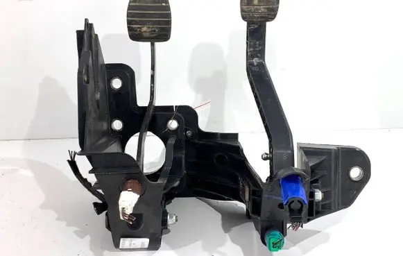 Renault Master III Pedal assembly 180101626R