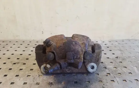BMW X3 E83 Front brake caliper