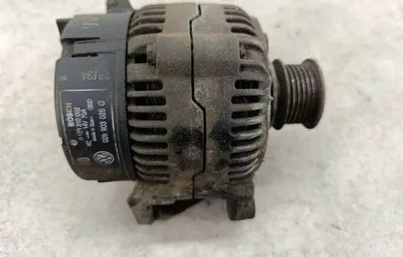 Volkswagen Transporter - Caravelle T4 Generator/alternator 028903025G