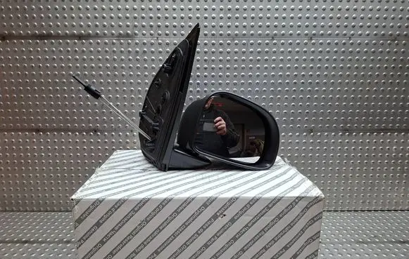 Fiat Panda III Manual wing mirror S26338287 735594377