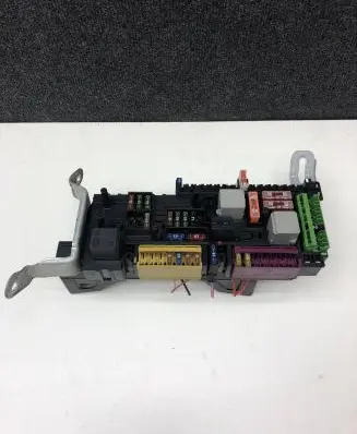 Mercedes-Benz E W212 Fuse module A2129003822