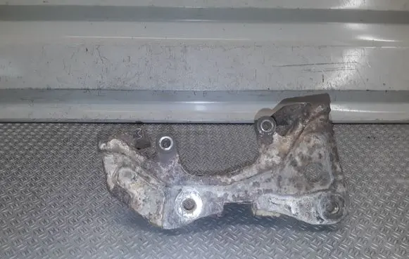 Chrysler Pacifica Brake caliper pad carrier rear 