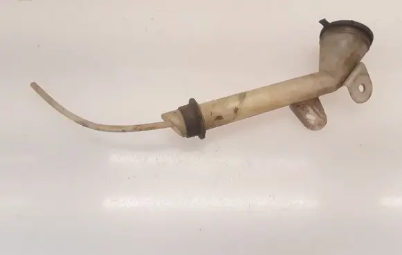 Citroen C5 Window washer liquid tank fill tube 98049100D