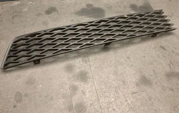 Ford Galaxy Front bumper lower grill 7M5854687