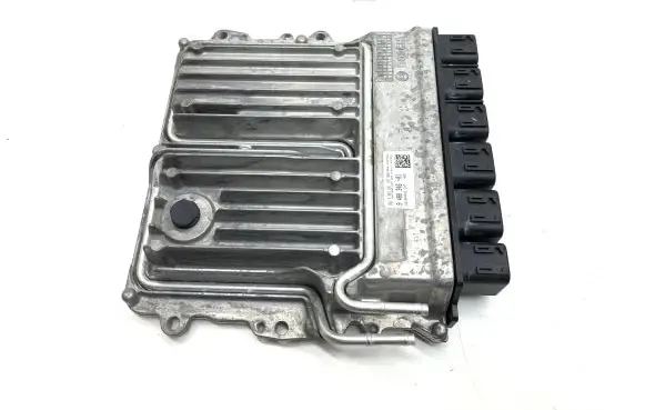 BMW 5 G30 G31 Engine control unit/module 9488346 0261S21187