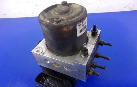Suzuki Liana ABS Pump